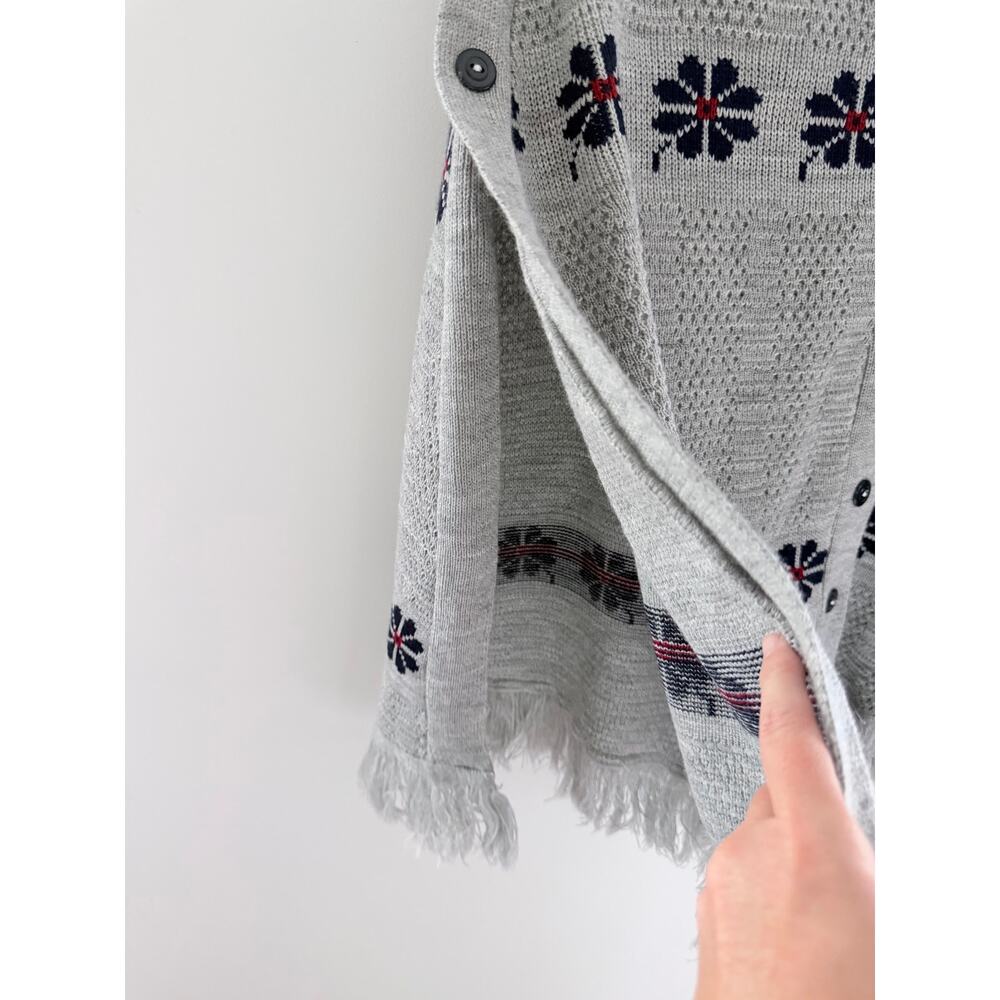 Grey Blue Knit Floral Fringe Button Poncho-One Size - Picture 3 of 4